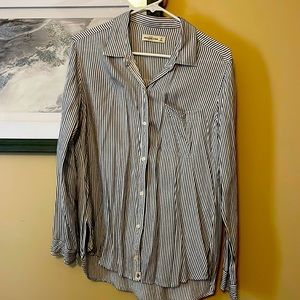 M NWOT Abercrombie & Fitch Button Up